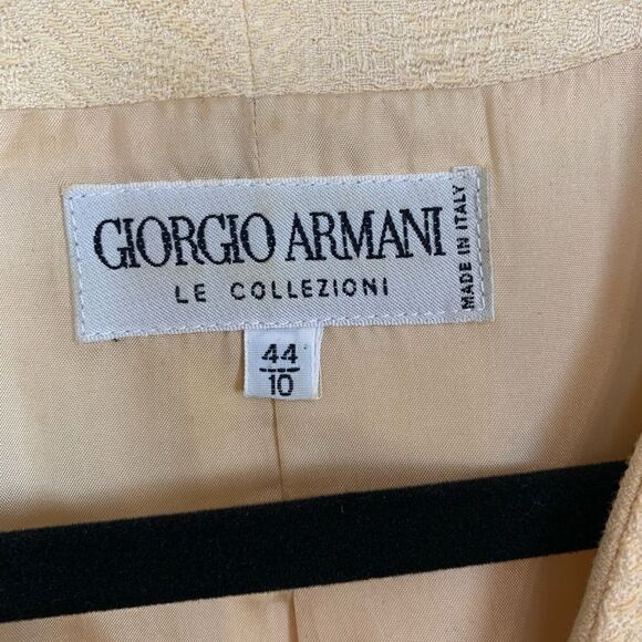 GIORGIO Armani Vintage Floral Silk Blazer Yellow - Picture 3 of 5